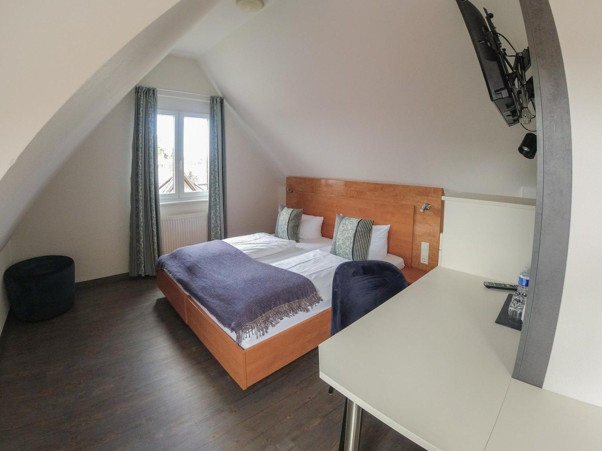 Hotel & Gaestehaus Im Ziegelweg Klimatisiert Eintrittskarten Fuer Den Europa-Park Erhalten Sie Garantiert Ueber Uns Rust Extérieur photo