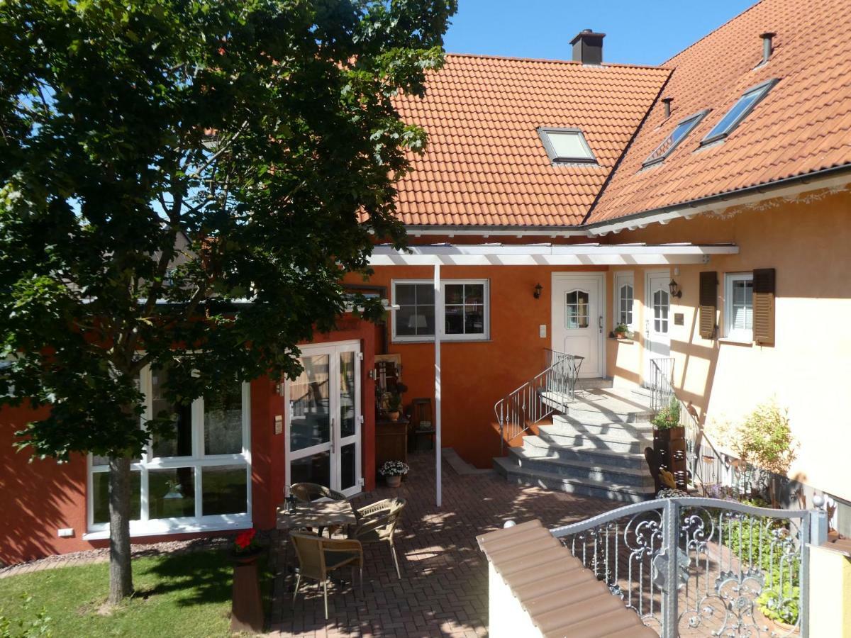 Hotel & Gaestehaus Im Ziegelweg Klimatisiert Eintrittskarten Fuer Den Europa-Park Erhalten Sie Garantiert Ueber Uns Rust Extérieur photo